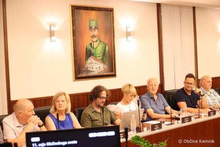 11. seja Občinskega sveta Občine Kamnik (8)